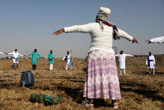 https___cdn.cnn.com_cnnnext_dam_assets_200607145119-01-coronavirus-new-normal-south-africa-0607