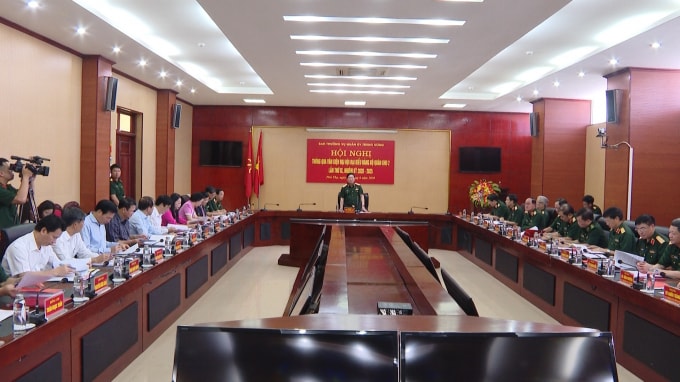 Đại tướng Ngô Xuân Lịch, Ủy viên Bộ Chính trị, Phó Bí thư Quân ủy Trung ương, Bộ trưởng Bộ Quốc phòng chủ trì Hội nghị.