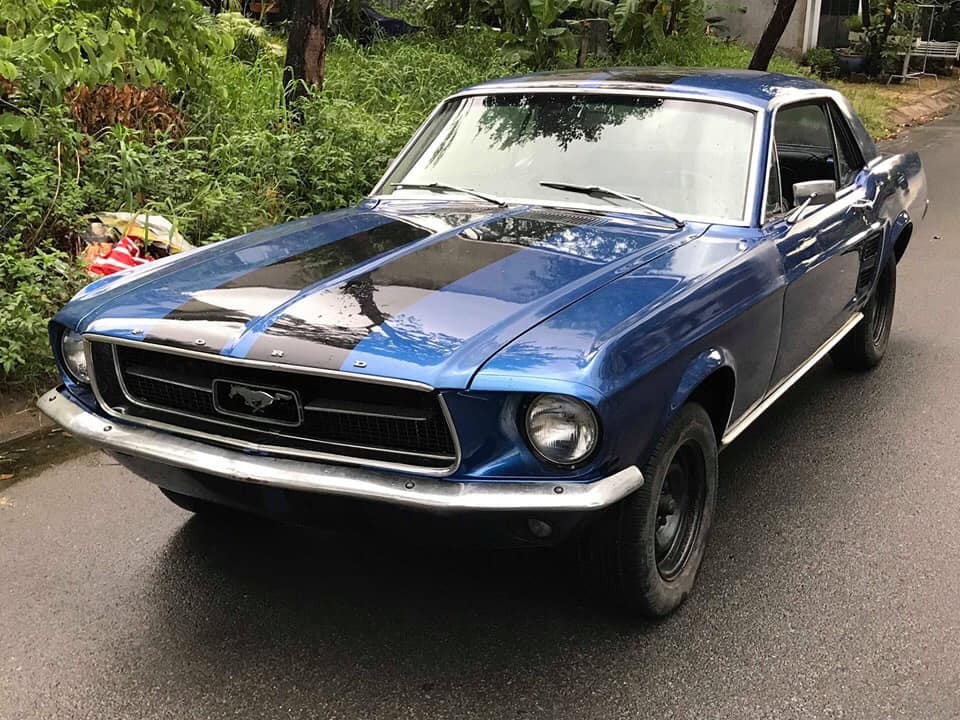 Xe Ford Mustang 1967 Coupe.