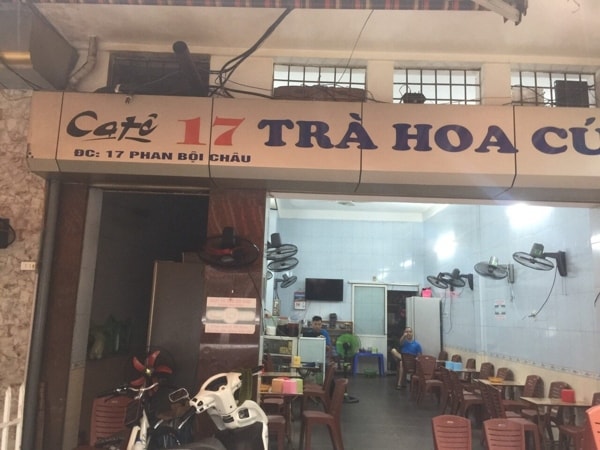 Quán trà - nơi xảy ra vụ việc. Ảnh: Báo Giao thông