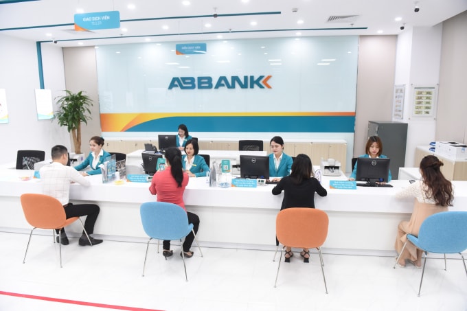 Việc số hóa thủ tục cho vay sẽ giúp khách hàng tiếp cận thuận lợi với các chính sách của Ngân hàng. Ảnh: Dương Lâm