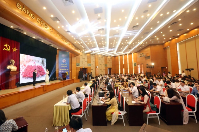 Toàn cảnh buổi lễ giao giải