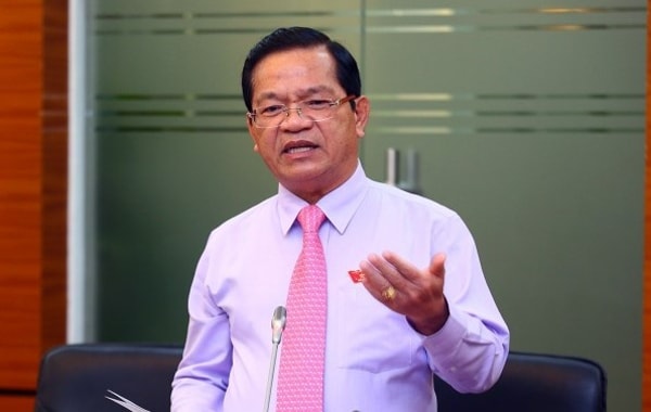 Ông Lê Viết Chữ