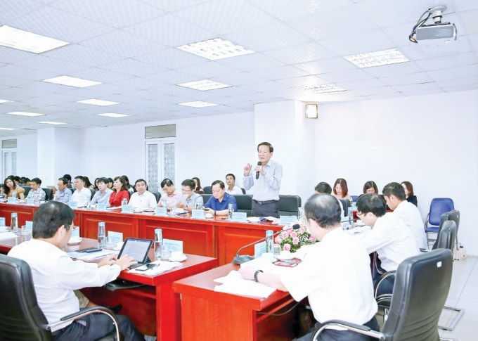 Diễn đàn