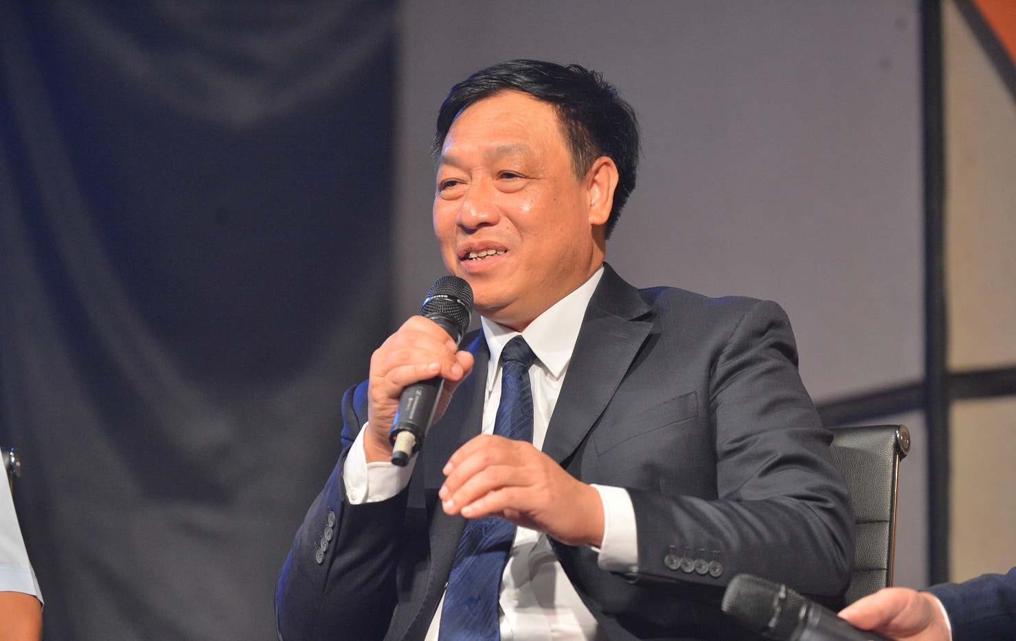 Tiến sĩ Phạm Ngọc Thạch, Giám đốc Bệnh viện Bệnh nhiệt đới Trung ương bày tỏ ý kiến.