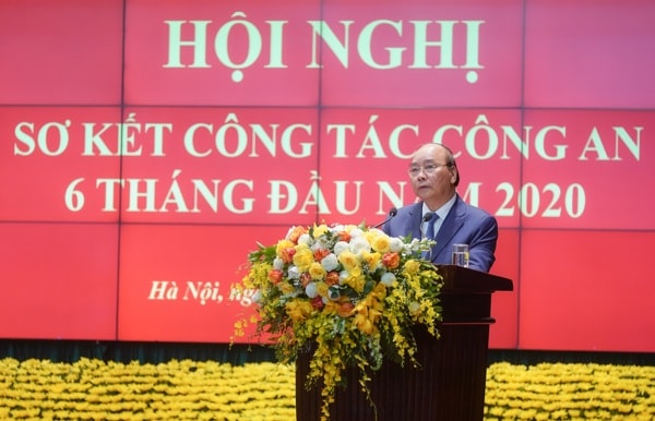 Thủ tướng Nguyễn Xuân Phúc phát biểu tại Hội nghị. Ảnh: VGP