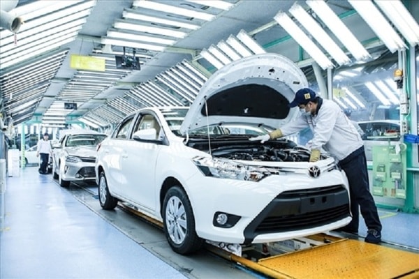 Quy định giảm 50% phí trước bạ ô tô sản xuất, lắp ráp trong nước chính thức có hiệu lực từ ngày 28/6
