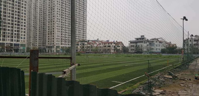 Khu đất quy hoạch trường tiểu học lại biến thành sân bóng tại Khu đô thị Thành phố giao lưu