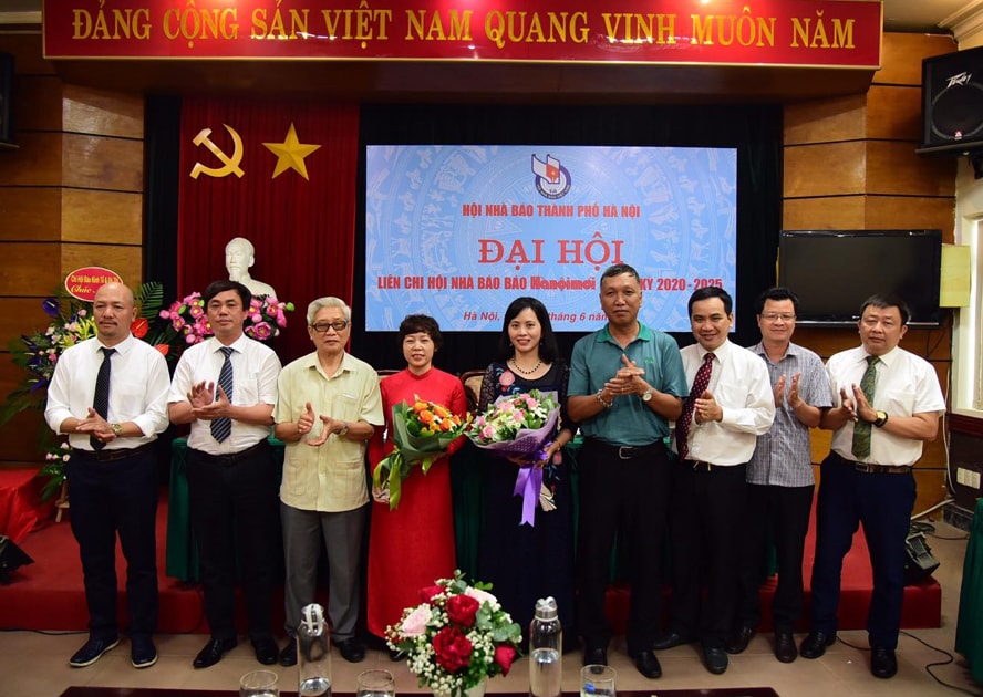 Ban Thư ký Liên Chi hội nhà báo Báo Hànộimới nhiệm kỳ 2020-2025(ảnh: baohanoimoi).
