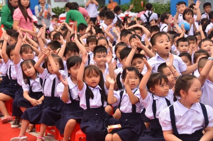 Học sinh tiểu học chính thức không phải đóng học phí từ 1/7/2020. Ảnh: TL