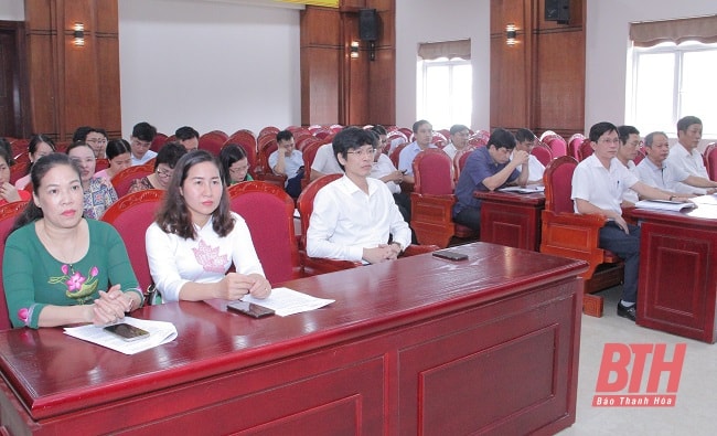 Toàn cảnh hội nghị(ảnh: baothanhhoa).