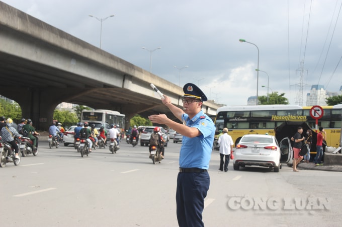 Thực hiện đồng bộ các giải pháp bảo đảm trật tự, an toàn giao thông trên địa bàn Thủ đô Hà Nội
