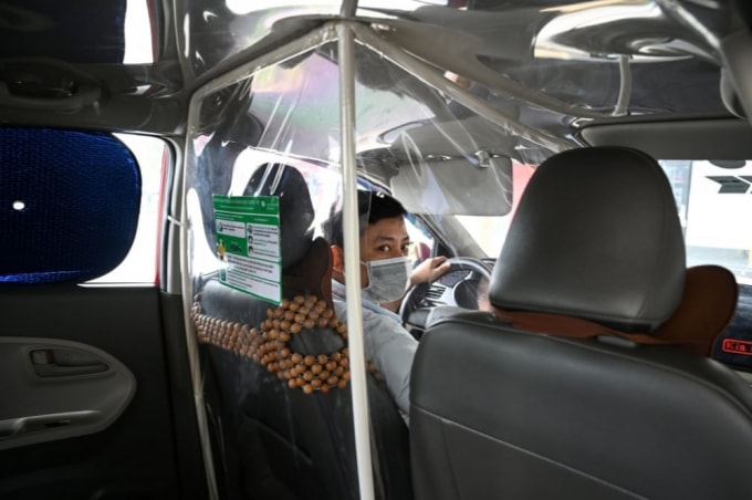 Đây là cách các tài xế taxi ở Việt Nam tự bảo vệ mình. (Nguồn: AFP)