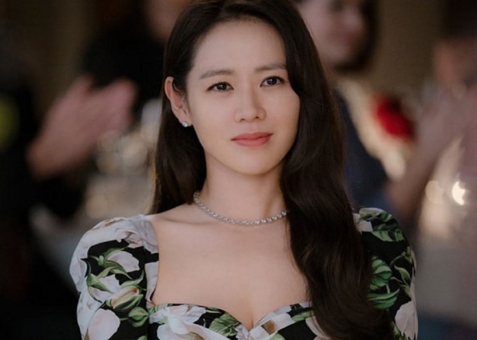 Son Ye Jin 2