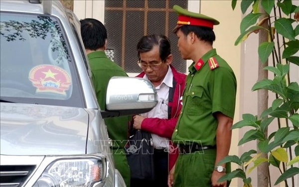 Ông Đỗ Ngọc Điệp tại cơ quan cảnh sát điều tra Công an tỉnh Bình Thuận vào chiều ngày 16/12/2019. Ảnh: TTXVN
