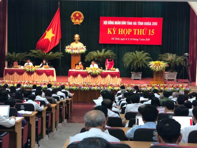 Quang cảnh kỳ họp