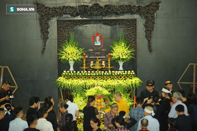 Đám tang NSƯT Hoàng Yến (Ảnh Soha).