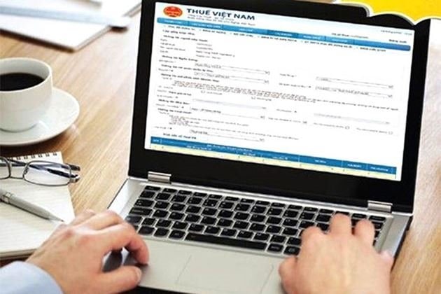 Việc khai thuế điện tử giúp doanh nghiệp thuận lợi hơn khi nộp thuế. Ảnh minh hoạ