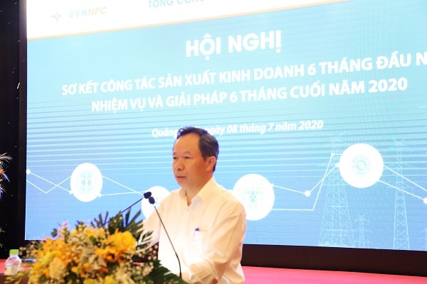 Ông Thiều Kim Quỳnh - Chủ tịch HĐTV Tổng công ty Điện lực miền Bắc phát biểu chỉ đạo Hội nghị.
