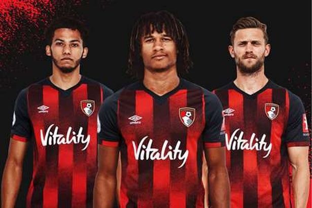 AFC Bournemouth đã cho ra mắt mẫu áo đấu sân nhà mùa giải tới trong trận gặp Crystal Palace vào tháng trước.