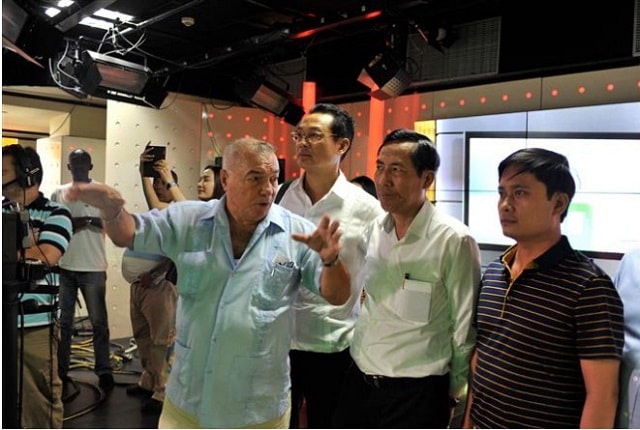 Ông Thuận Hữu, Ủy viên Trung ương Đảng, Tổng Biên tập báo Nhân Dân, Phó Trưởng ban Tuyên giáo Trung ương, Chủ tịch Hội Nhà báo Việt Nam dẫn đầu đoàn Đại biểu HNBVN trong chuyến thăm và làm việc tại Cuba.