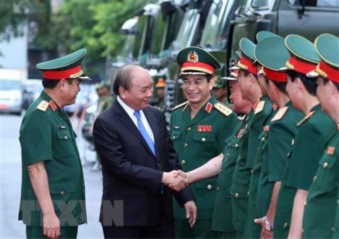 Thủ tướng Nguyễn Xuân Phúc với các đại biểu tại lễ kỷ niệm. Ảnh: TTXVN