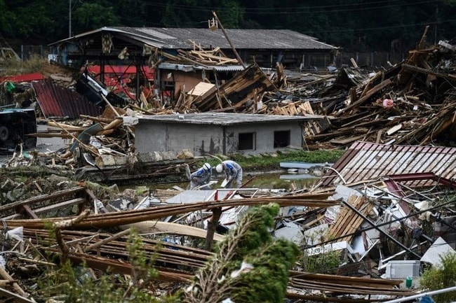 Sự tàn phá sau những ngày mưa lớn và lũ lụt ở làng Kuma, tỉnh Kumamoto. (Nguồn: Japan Today)