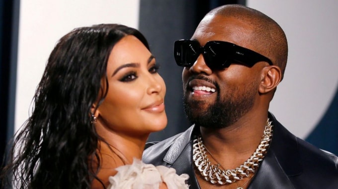 Ca sĩ Kanye West khiến truyền thông và người hâm mộ thất vọng khi rút lui khỏi cuộc đua vào Nhà trắng, dù trước đó tỏ ra rất quyết tâm cạnh tranh với Donald Trump và Joe Biden - Ảnh: Reuters