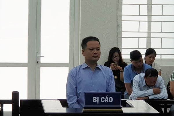 Bị cáo Phùng Quốc Ân tại tòa