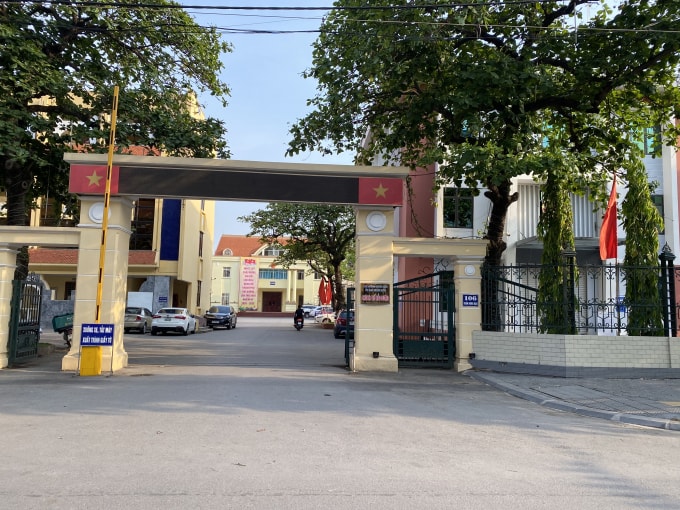 Chủ tịch UBND TP Hải Dương kiến nghị xử lý kỷ luật với Hiệu trưởng và Hiệu phó trường THCS Quyết Thắng. Ảnh: Dương Lâm