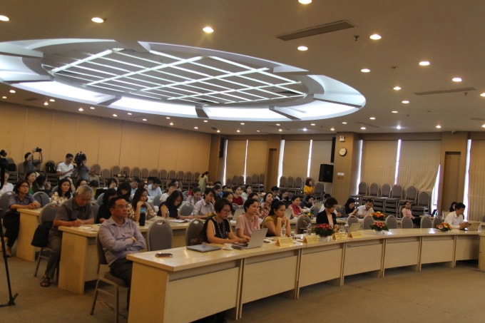 Các cơ quan báo chí tham dự buổi đối thoại. Ảnh: Thuỷ Tiên