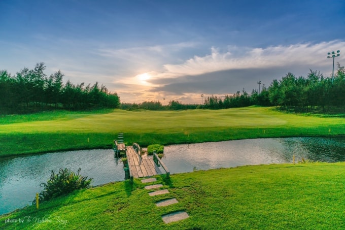 Một góc sân golf 18 hố ven biển FLC Golf Links Sam Son (Ảnh: Tô Nghiêm Trang)