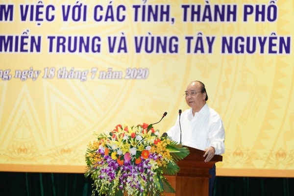 Thủ tướng Nguyễn Xuân Phúc phát biểu tại cuộc làm việc. Ảnh: VGP