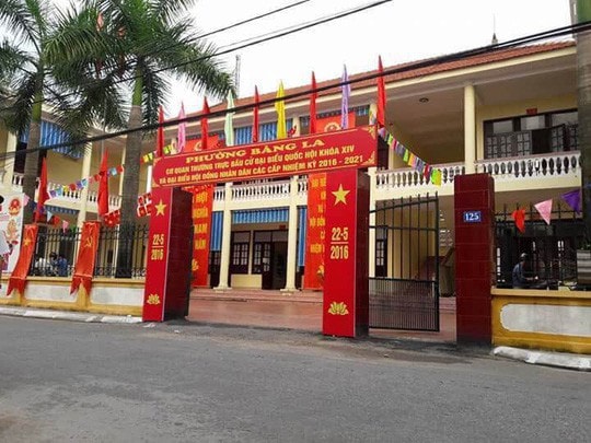 UBND phường Bàng La, nơi xảy ra sự việc.