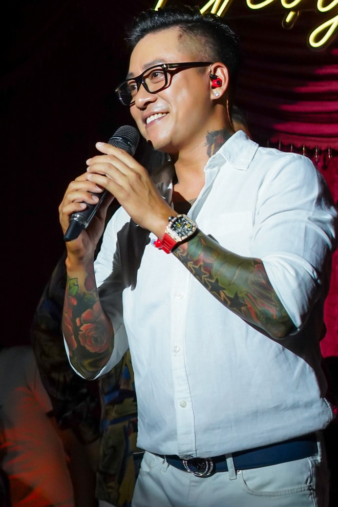 Tuấn Hưnng
