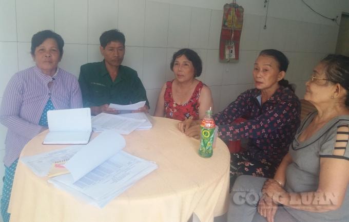 Những người dân bị giật hụi làm đơn cầu cứu các cơ quan chức năng