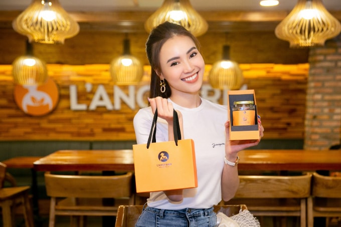 Lan Ngọc''