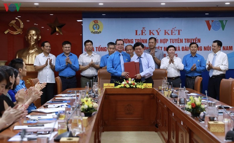 Đài Tiếng nói Việt Nam và Tổng Liên đoàn lao động Việt Nam chính thức ký kết hợp tác giai đoạn 2020-2025. (ảnh: N.T)