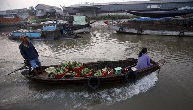 Hàng chục triệu cư dân ở các quốc gia hạ lưu phụ thuộc vào dòng chảy của sông Mekong - Ảnh: Reuters