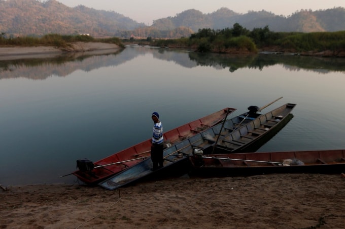 Năm 2019, các quốc gia ở hạ lưu sông Mekong chứng kiến một đợt hạn hán kỷ lục - Ảnh: Reuters