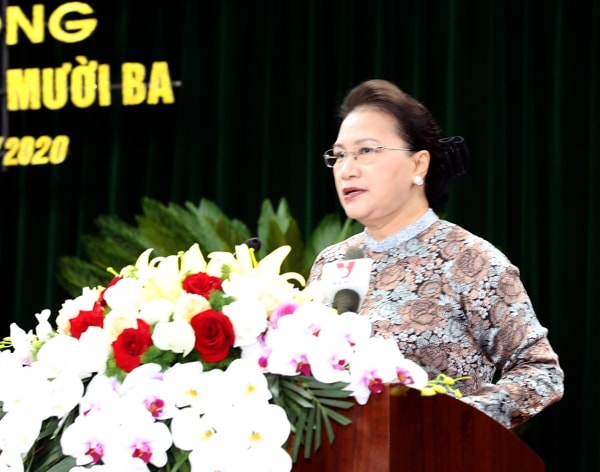 Chủ tịch Quốc hội Nguyễn Thị Kim Ngân phát biểu tại Kỳ họp thứ 13, HĐND tỉnh Hải Dương Khóa XVI. Ảnh: Trọng Đức