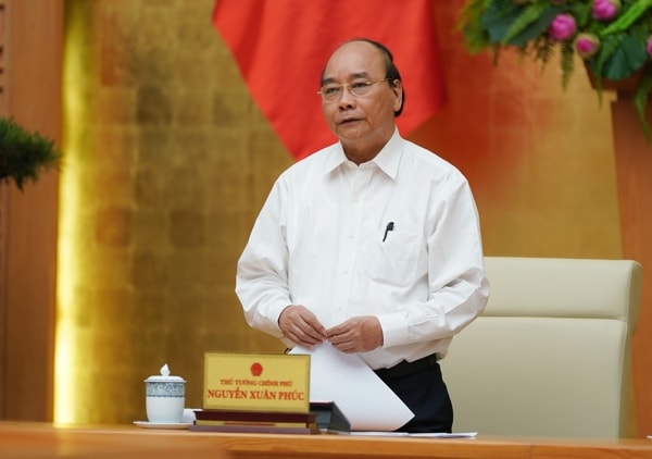Thủ tướng Nguyễn Xuân Phúc phát biểu kết luận cuộc họp. Ảnh: VGP