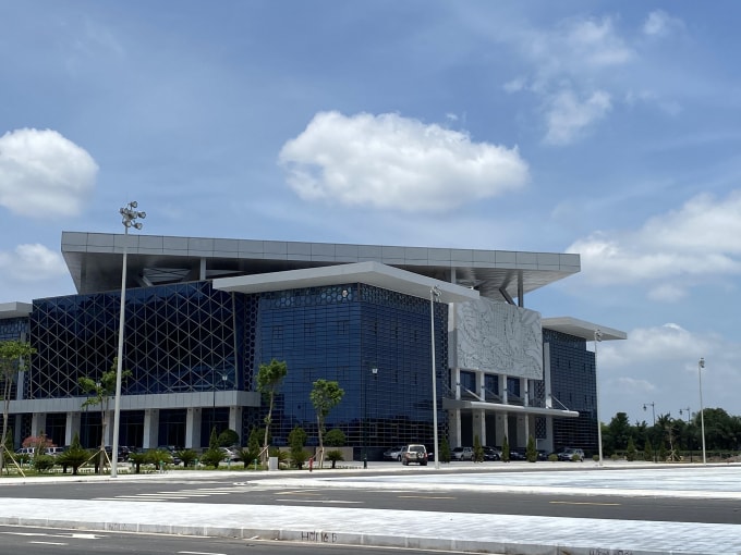 Dự án Nhà văn hóa xứ Đông cơ bản đã hoàn thành nhưng chưa giải ngân hết được vốn đầu tư. Ảnh: Dương Lâm