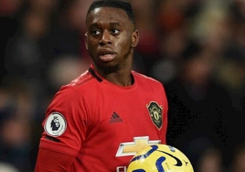 Cầu thủ Wan-Bissaka đứng đầu Ngoại hạng Anh mùa này về số lần xoạc bóng. Ảnh: internet.