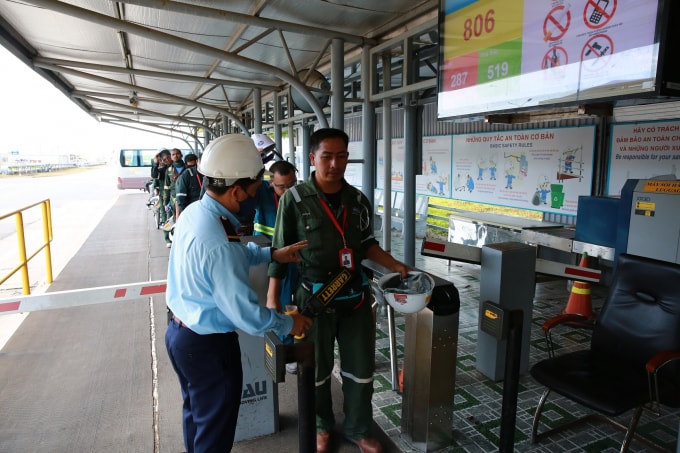 Công tác an ninh đã được thắt chặt tại cổng A1 và A5.