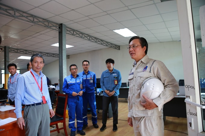 Tổng Giám đốc BSR Bùi Minh Tiến khảo sát công trường và chỉ đạo đẩy nhanh tiến độ chuẩn bị BDTT lần 4.