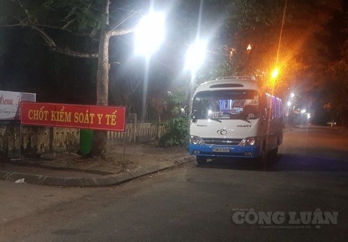 Yêu cầu dừng hoạt đọng tuyến xe buýt Đà Nẵng - Huế.