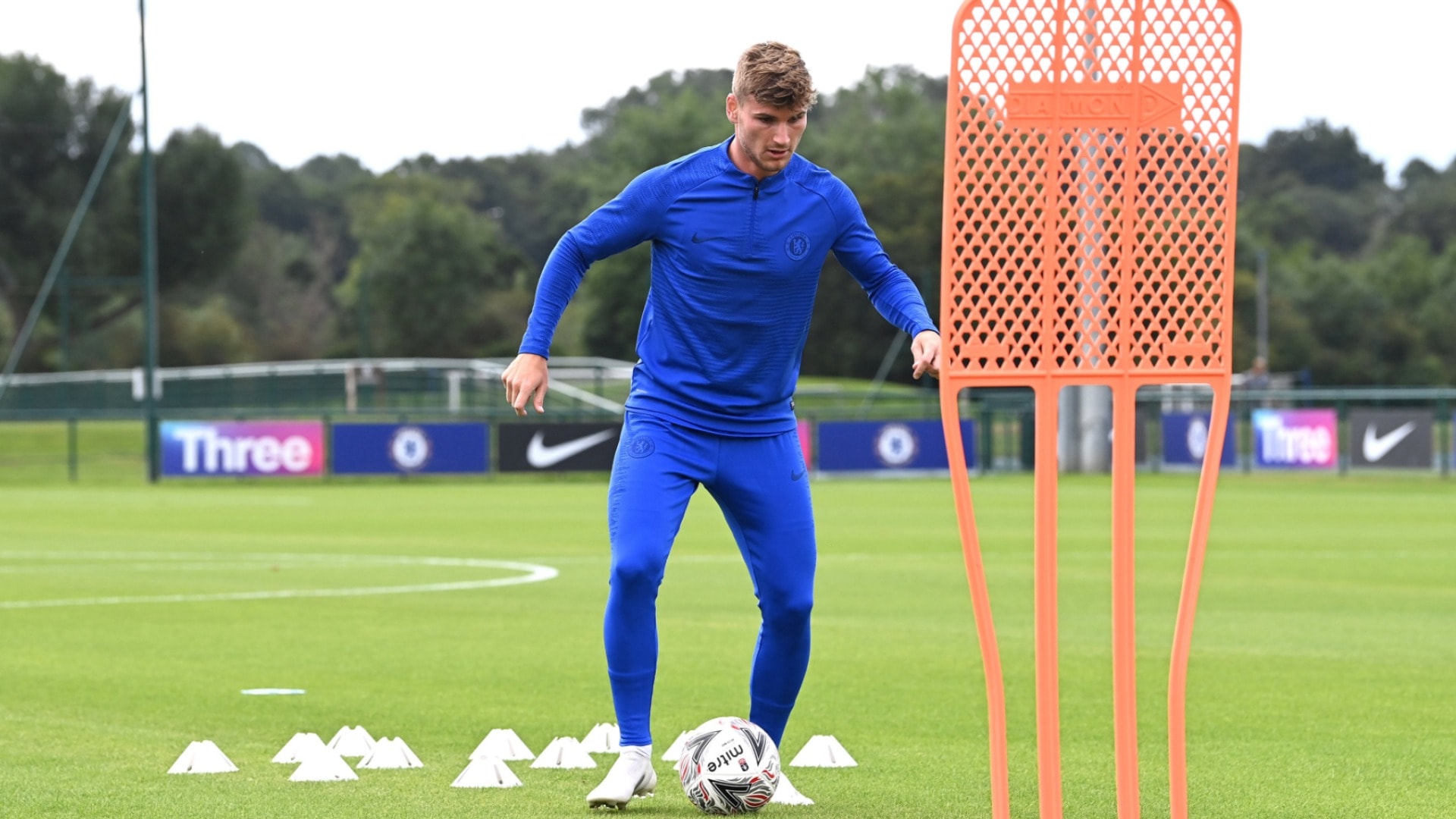 Timo Werner đã có buổi tập đầu tiên tại Chelsea. Ảnh: internet.