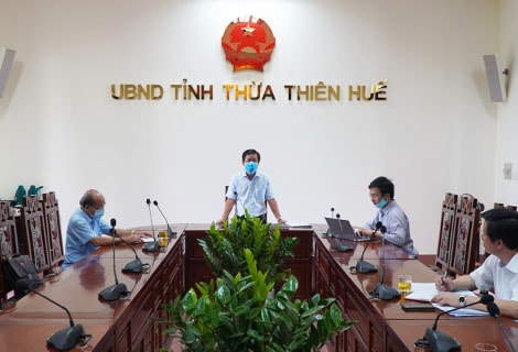 Phó Chủ tịch UBND tỉnh Nguyễn Văn Phương chỉ đạo tại buổi họp. Ảnh: internet.