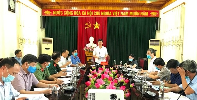 Chủ tịch UBND tỉnh Thanh Hóa Nguyễn Đình Xứng kiểm tra công tác phòng chống dịch Covid-19 tại TP. Sầm Sơn